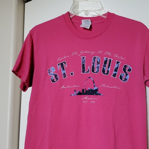 St. Louis Missouri t-shirt - Picture 2 of 3